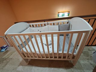 Cuna Trama Jirafa con colchón y colecho
