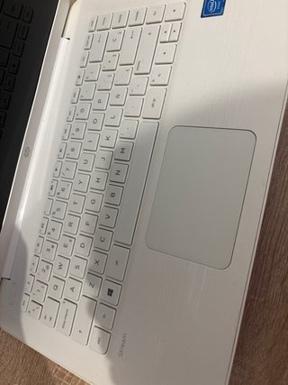 HP Stream 14 Blanco + Cargador