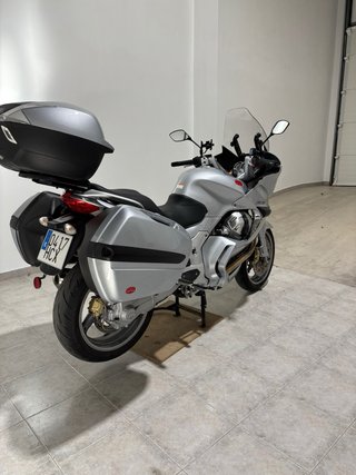 Moto Guzzi Norge 1200 Touring Plata