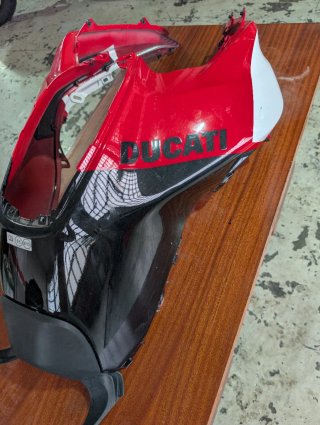 Cubierta depósito Ducati Multistrada
