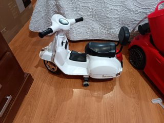 Coche y Moto Eléctrica Infantil