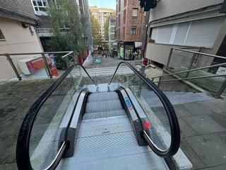 Local comercial en venta en Cuatro Caminos en Santander