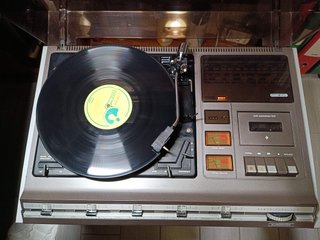 Europhon Quadro-Sound: Giradischi+Radio+Cassette