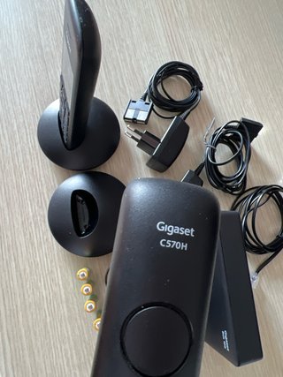 Teléfonos Gigaset C570H + Box 100