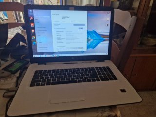 Portatile HP 17 A10 8GB 120 SSD usato Economico