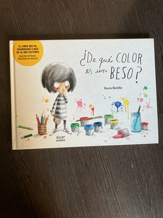 de Que Color Es Un Beso?