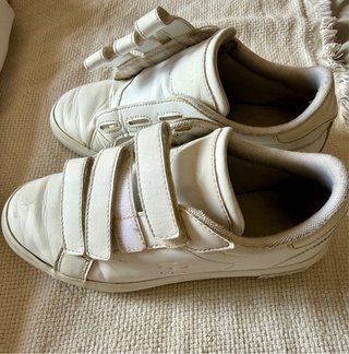 Bambas niña Lacoste blancas velcro