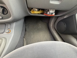 Renault Clio 2000