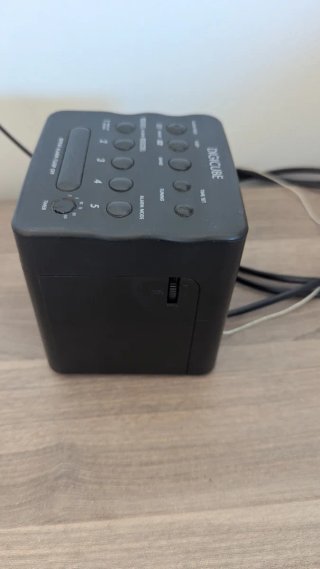 Sony Digicube Radio Despertador Negro