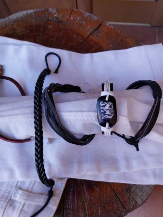 Bracciali uomo misti pelle e metallo