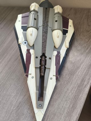 Nave Star Wars Jedi Starfighter 3.75