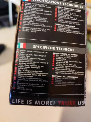 Webcam Trust Spacecam 120 USB con piedistallo