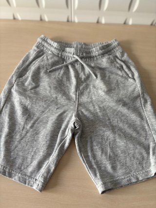 Lote 2 bermudas talla 11-12