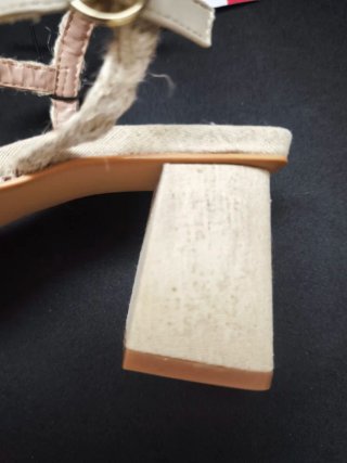 Sandalias Lefties tacón trenzado beige T38