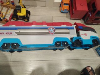 Camión Patrulla Canina