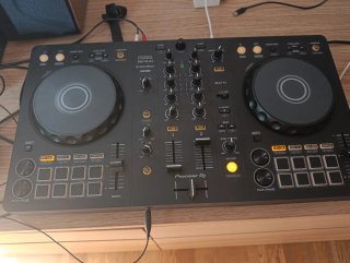 Controladora DJ Pioneer DDJ-FLX4 Negra Nueva