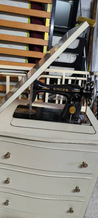 Máquina de coser Singer clásica