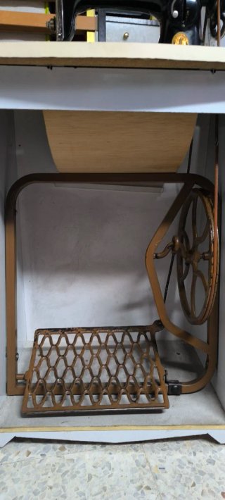 Máquina de coser Singer clásica