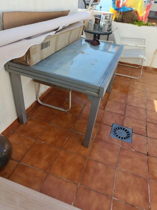 Mesa extensible terraza cristal y metal