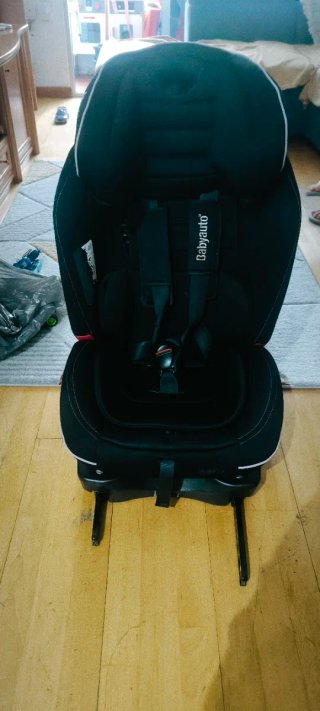 Seggiolino auto Babyauto nero