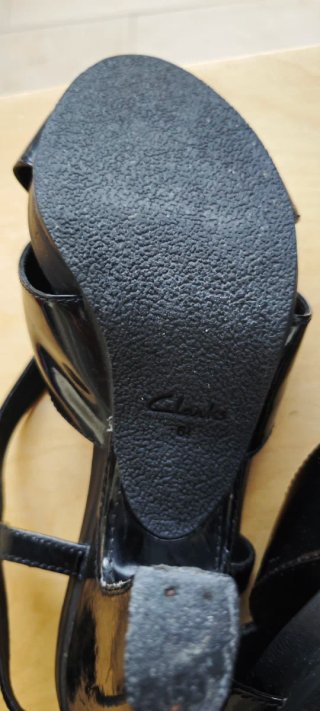Sandalias de tacón Clark's negras