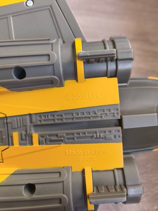 Nave Star Wars Jedi Starfighter 3.75