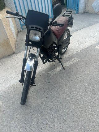 Suzuki 49cc Negra