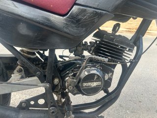 Suzuki 49cc Negra