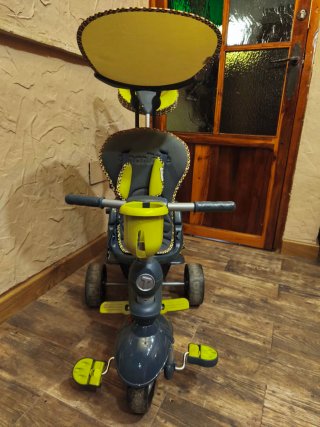 Triciclo convertible para bebé