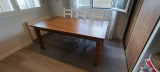 Mesa de comedor y 6 sillas