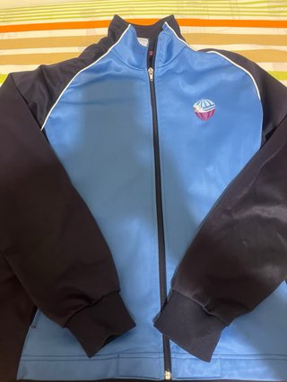 Conjunto deportivo Salesianas Talla L