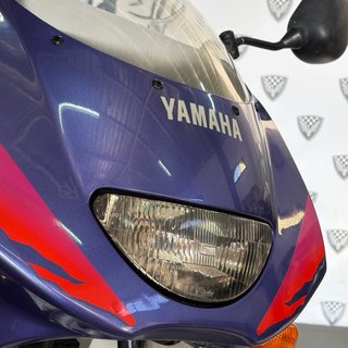 Yamaha TZR80 RR Deportiva Morado/Blanco