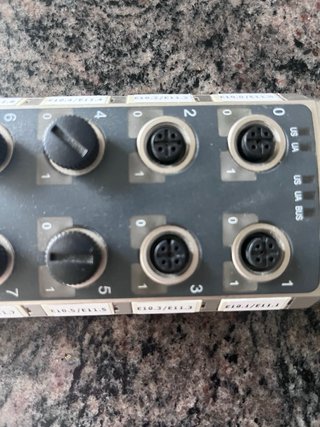 BALLUFF BNI-PBS-104-000-Z001 Módulo IO