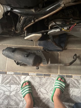 Escape Honda SH125 2005