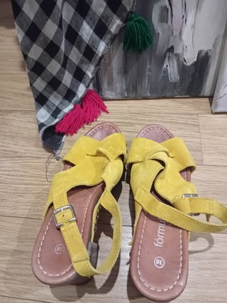 Sandalias zueco Forma piel serraje tachuelas 38