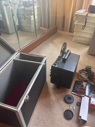 Proyector Super 8 Eumig S905 Sonoro + Maletín
