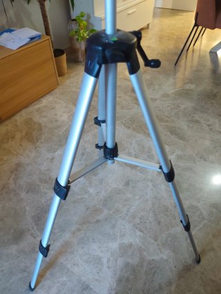 Treppiede con Base Girevole 360°