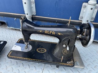 Máquinas de Coser Antiguas Sigma y Alfa