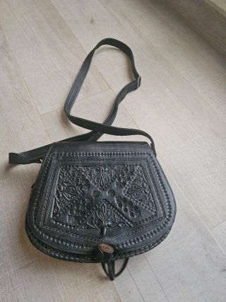 Bolso de cuero negro mujer 22x26cm