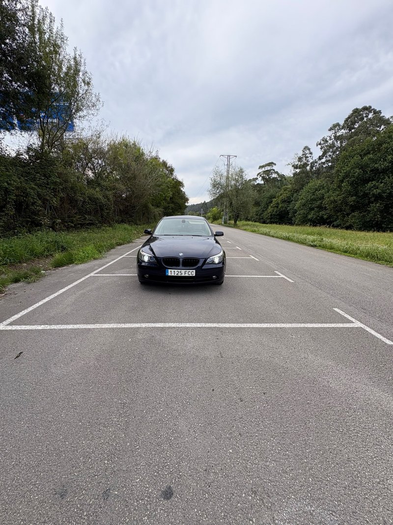 BMW serie 5 E60 - foto 1
