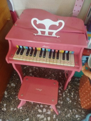 Piano di legno rosa Hape