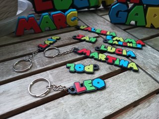 Llaveros y Carteles Super Mario