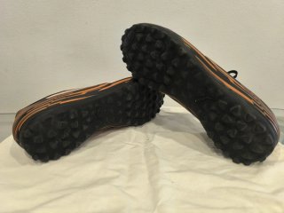 Zapatillas Fútbol Puma Naranja y Negro