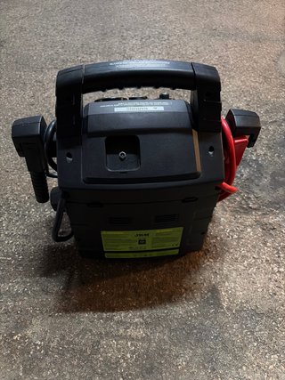 Arrancador JBM Batería rota Modelo 53687