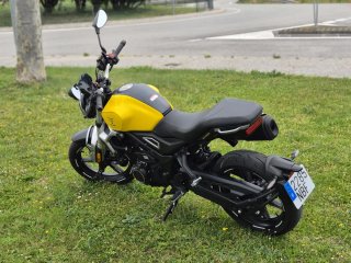 VOGUE 350 AC NAKED