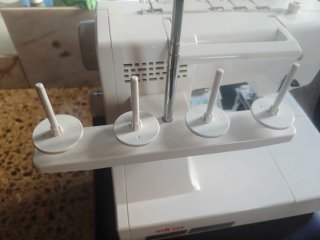 Máquina de coser Elna easycover