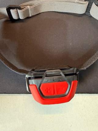 Linterna frontal recargable - 600 lúmenes - HL900