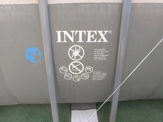 Piscina Intex 17.000 Litros