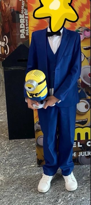 Traje de niño azul completo talla 10