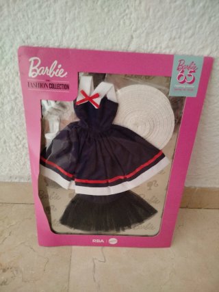 Barbie Fashion Collection Vestido y Sombrero